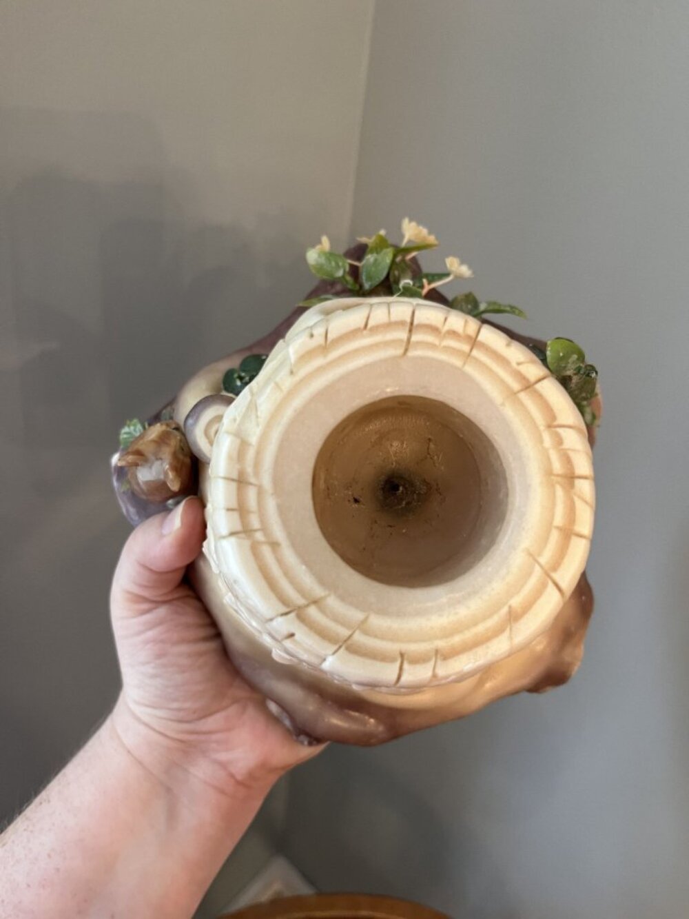 Middle Earth Candle Shop 1970s Sculpted Wax Woodland Tree Stump Candle With Deco - Picture 6 of 9
